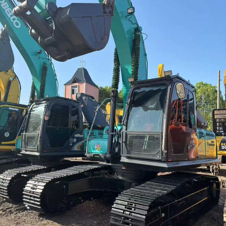 New Arrival Kobelco Sk200D 20tons Crawler Excavator for Sale 90% Brand New Kobelco Sk140 200 350 Digger in Stock - Escavadora de rastos: foto 1 New Arrival Kobelco Sk200D 20tons Crawler Excavator for Sale 90% Brand New Kobelco Sk140 200 350 Digger in Stock - Escavadora de rastos: foto 1