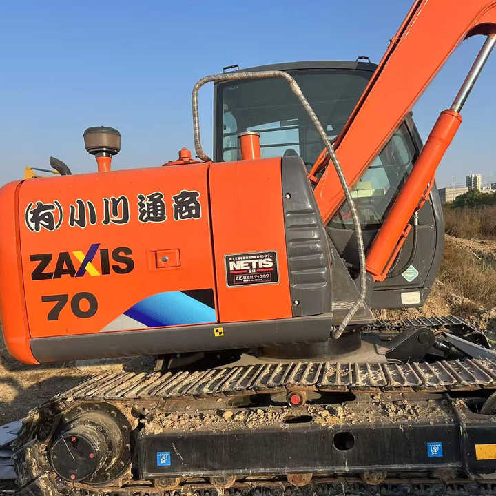 Original Japan Hitachi Used Zx55 Excavator for Sale Used Hitachi Zx60 Zx70 Hydraulic Excavator Hitachi Zaxis 55 Digger - Mini escavadeira: foto 1 Original Japan Hitachi Used Zx55 Excavator for Sale Used Hitachi Zx60 Zx70 Hydraulic Excavator Hitachi Zaxis 55 Digger - Mini escavadeira: foto 1