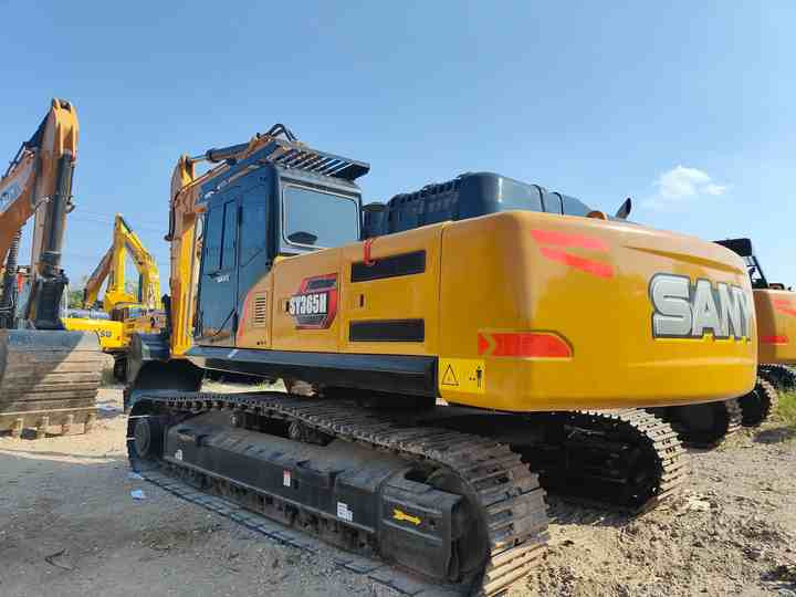 Second-hand SANY 365H Excavator in Excellent Condition Is Sold at a Low Price. 36-ton Used Hydraulic Excavator Is in Stock. - Escavadora de rastos: foto 2 Second-hand SANY 365H Excavator in Excellent Condition Is Sold at a Low Price. 36-ton Used Hydraulic Excavator Is in Stock. - Escavadora de rastos: foto 2
