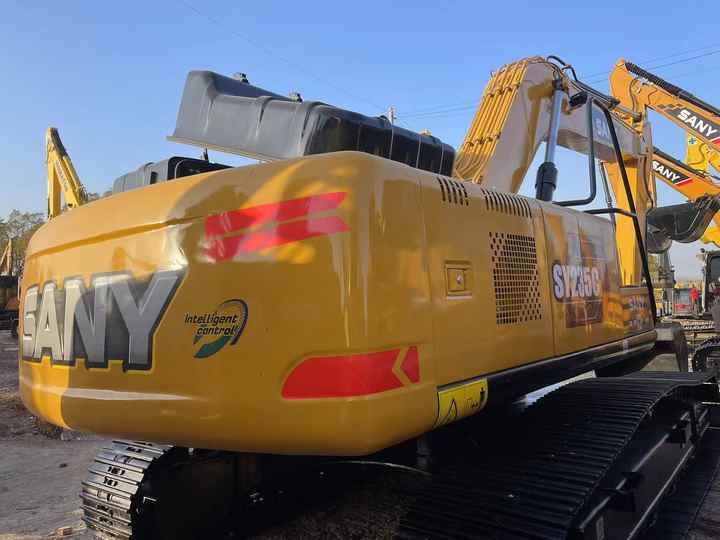 Used China Brand Sany 235c Excavator for Sale - Escavadora de rastos: foto 2 Used China Brand Sany 235c Excavator for Sale - Escavadora de rastos: foto 2