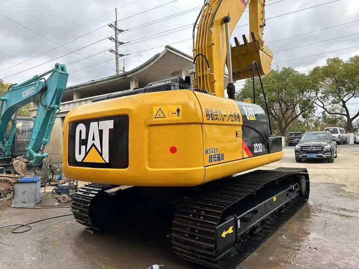 Used Digger CAT 323D2L Construction Machinery Construction Digger Used CAT 323D2L Cheap Excavator - Escavadora de rastos: foto 2 Used Digger CAT 323D2L Construction Machinery Construction Digger Used CAT 323D2L Cheap Excavator - Escavadora de rastos: foto 2