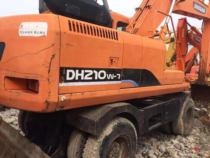Used Digger Doosan Dh210w-7 Construction Machinery Construction Digger Used Doosan Dh210w-7 Cheap Excavator - Escavadeira de rodas: foto 5 Used Digger Doosan Dh210w-7 Construction Machinery Construction Digger Used Doosan Dh210w-7 Cheap Excavator - Escavadeira de rodas: foto 5