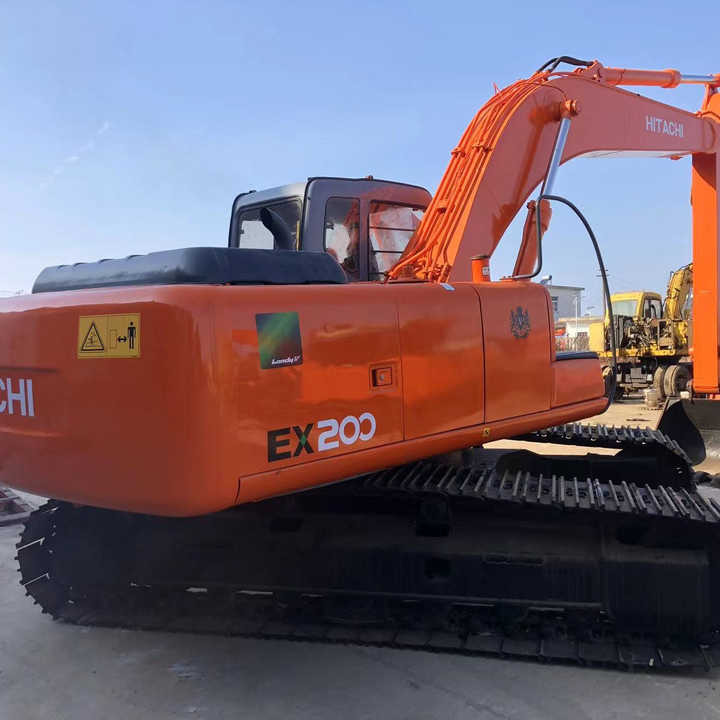 Used Excavator Hitachi Ex200 for Sale, Original Excavator for Sale - Escavadora de rastos: foto 1 Used Excavator Hitachi Ex200 for Sale, Original Excavator for Sale - Escavadora de rastos: foto 1