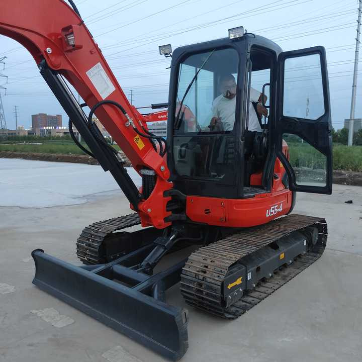 Used Heavy Construction Equipment Kubota U55-4 Excavator Used Machine - Mini escavadeira: foto 4 Used Heavy Construction Equipment Kubota U55-4 Excavator Used Machine - Mini escavadeira: foto 4