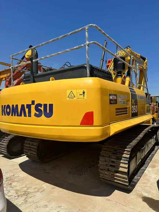 Used Japan Brand komatsu Pc350-7 with High Quality Used Engineering & Construction Machinery - Escavadora de rastos: foto 2 Used Japan Brand komatsu Pc350-7 with High Quality Used Engineering & Construction Machinery - Escavadora de rastos: foto 2