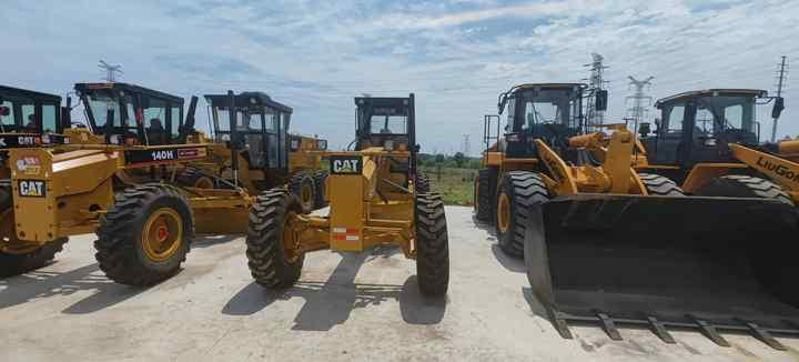 Used Japan Imported Caterpillar 140M Cat 140m Motor Grader with Good Quality and Low Price for Sale - Escavadora de rastos: foto 3 Used Japan Imported Caterpillar 140M Cat 140m Motor Grader with Good Quality and Low Price for Sale - Escavadora de rastos: foto 3