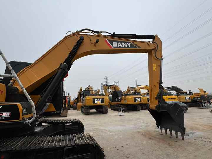 Escavadora de rastos Used china brand sany 215c excavator on sale  2023 model  sany 215 365 485 digger  excavator  hot sale [ Copy ]: foto 6