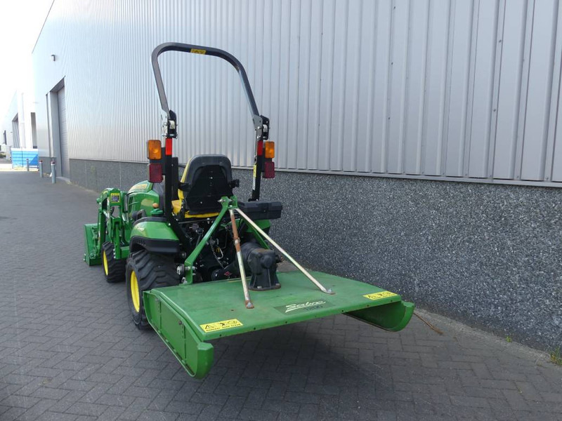 John Deere 1025 R - Trator: foto 5 John Deere 1025 R - Trator: foto 5