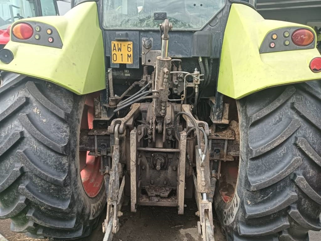 Trator Claas Arion 420: foto 13