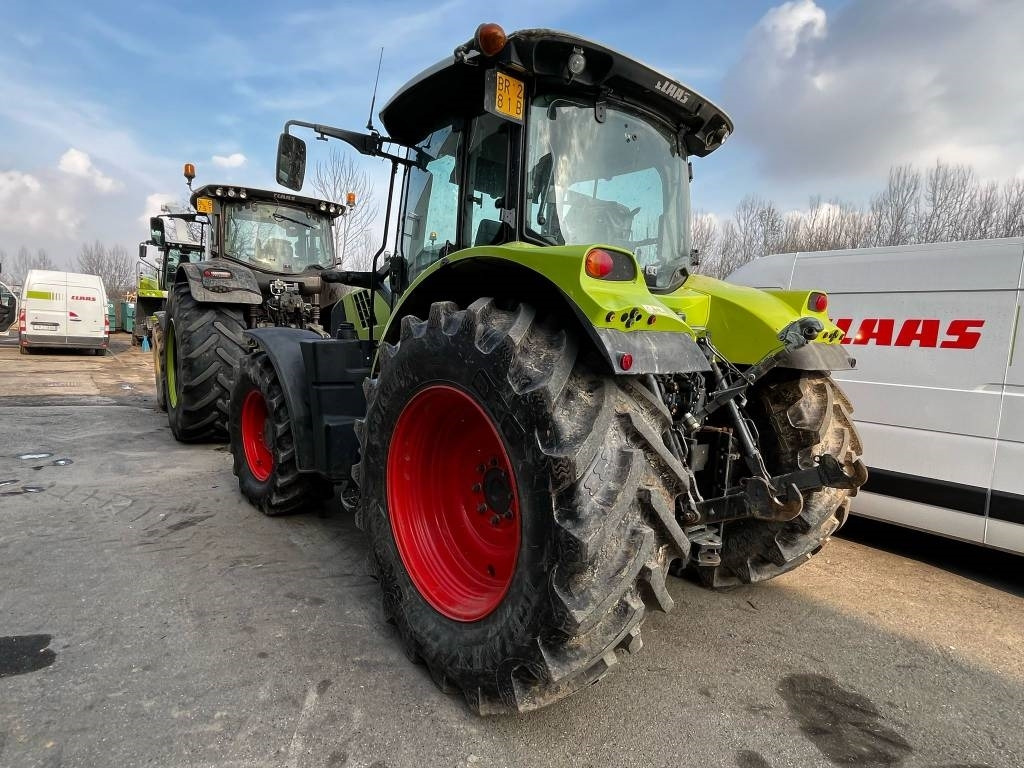 Claas Arion 650 - Trator: foto 2 Claas Arion 650 - Trator: foto 2