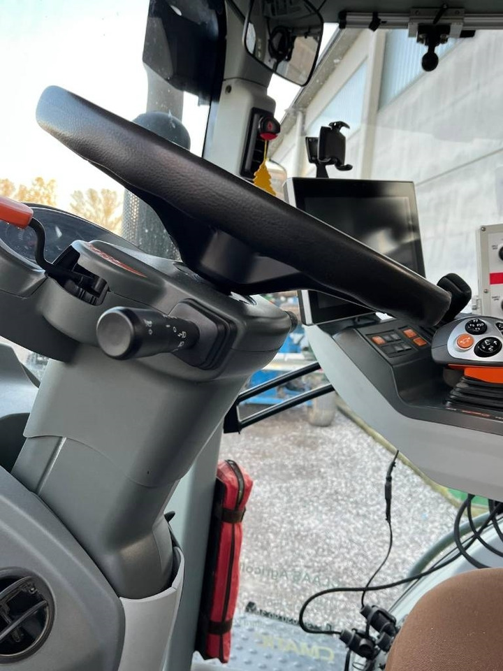 Claas Axion 870 Cmatic - Trator: foto 5 Claas Axion 870 Cmatic - Trator: foto 5