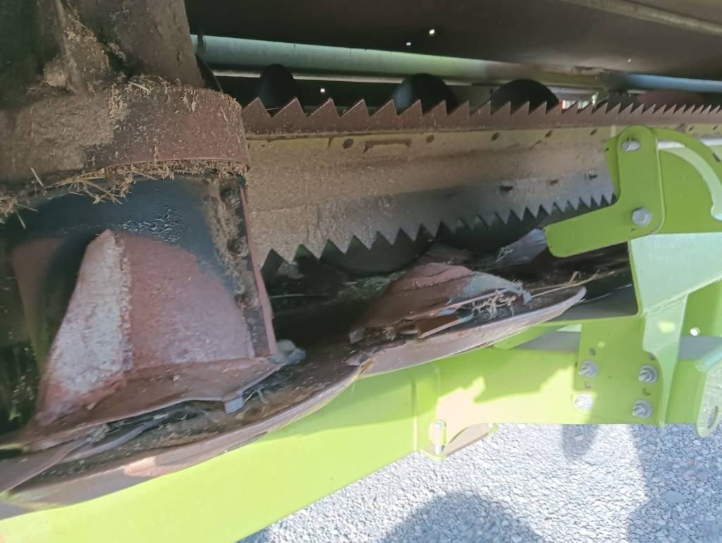 Claas Direct Disc 520 - Máquina para produção de feno: foto 5 Claas Direct Disc 520 - Máquina para produção de feno: foto 5