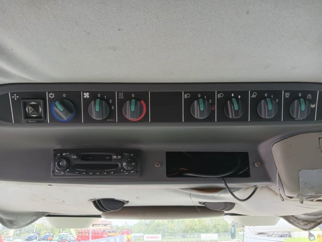 Claas Lexion 470 - Ceifeira debulhadora: foto 2 Claas Lexion 470 - Ceifeira debulhadora: foto 2