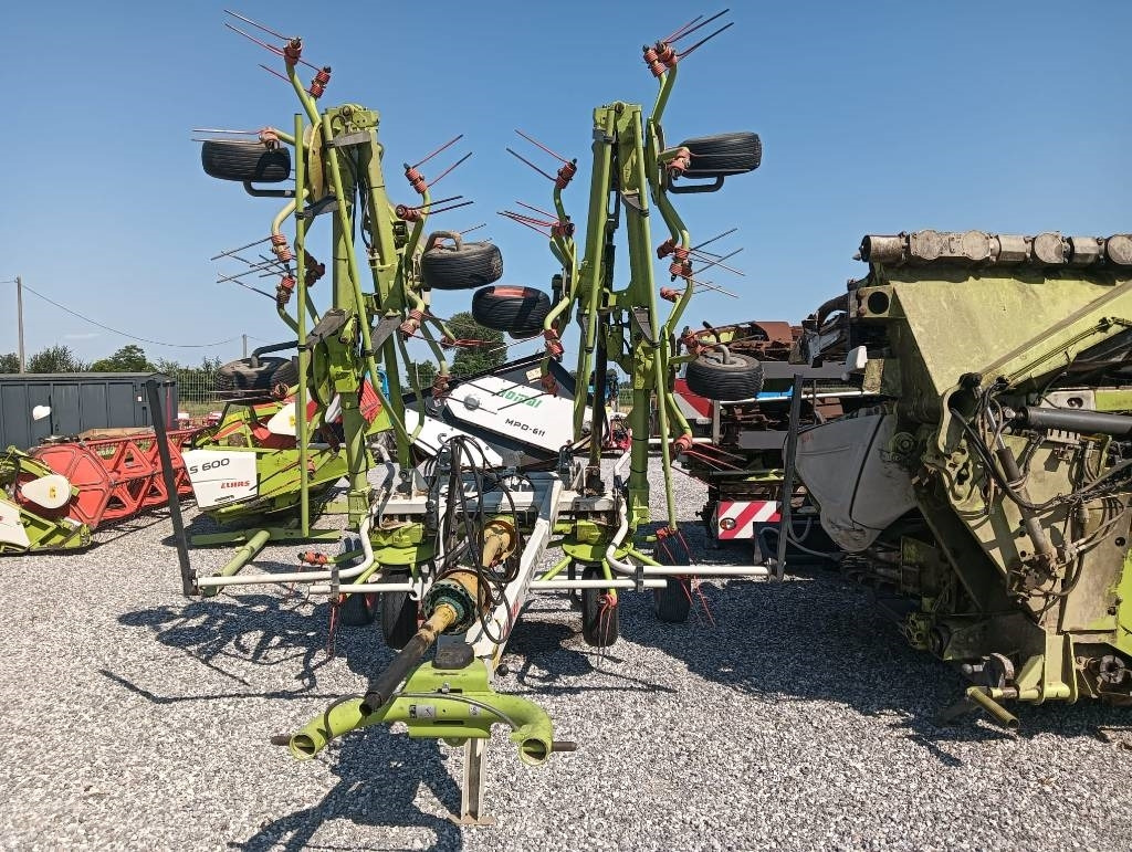 Claas Volto 900 T - Ancinho enleirador: foto 1 Claas Volto 900 T - Ancinho enleirador: foto 1