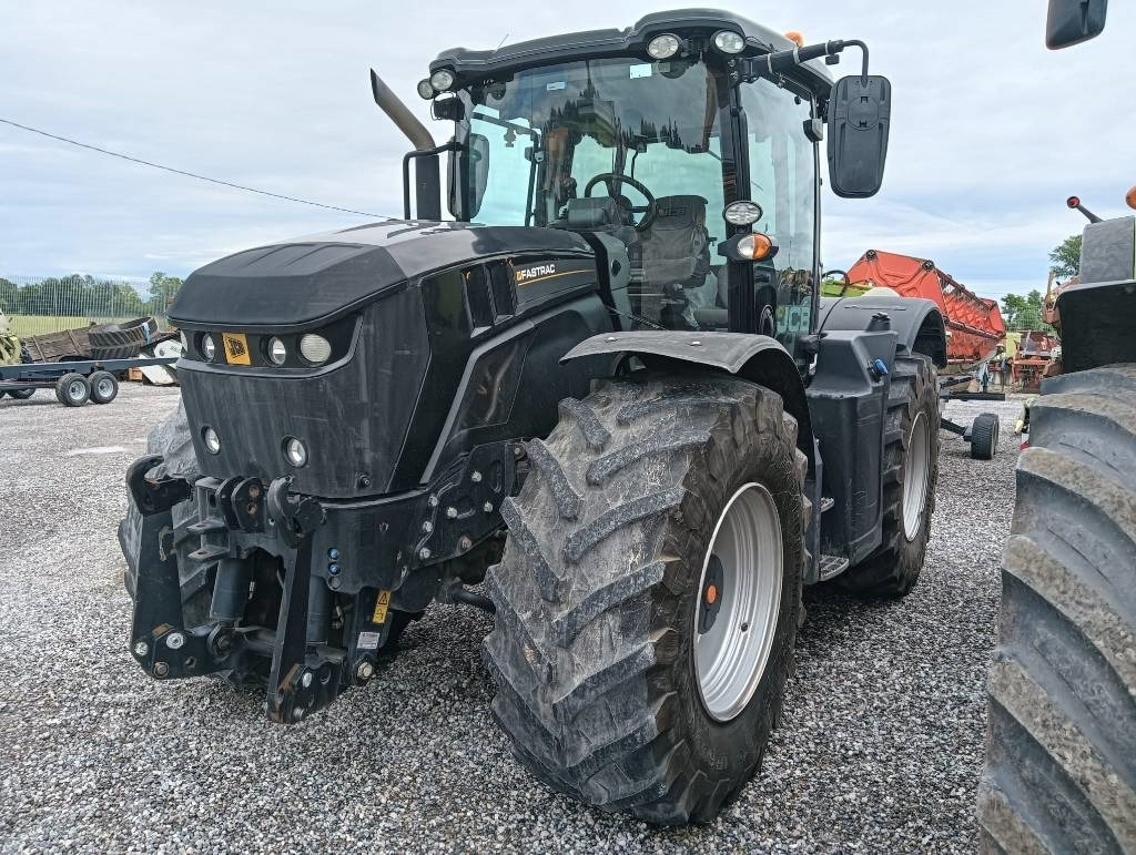 JCB Fastrac 4220 - Trator: foto 3 JCB Fastrac 4220 - Trator: foto 3