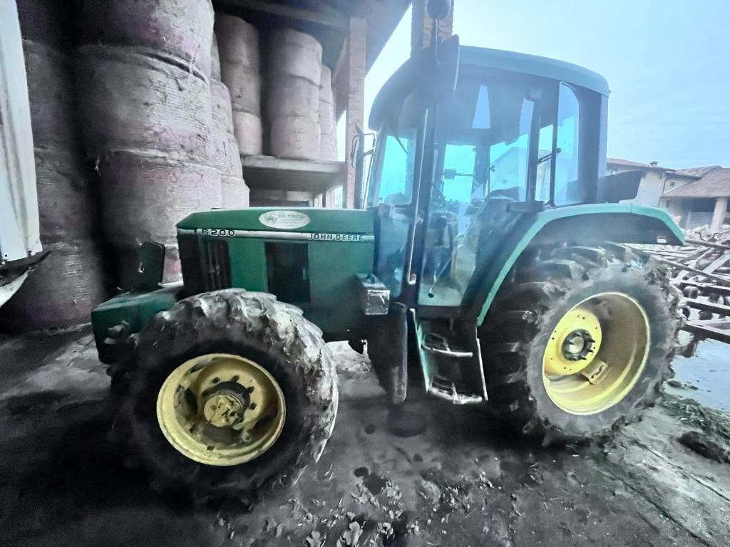 John Deere 6200 - Trator: foto 1 John Deere 6200 - Trator: foto 1