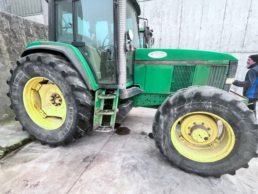 John Deere 6610 - Trator: foto 2 John Deere 6610 - Trator: foto 2