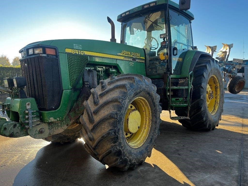 John Deere 8410 - Trator: foto 2 John Deere 8410 - Trator: foto 2