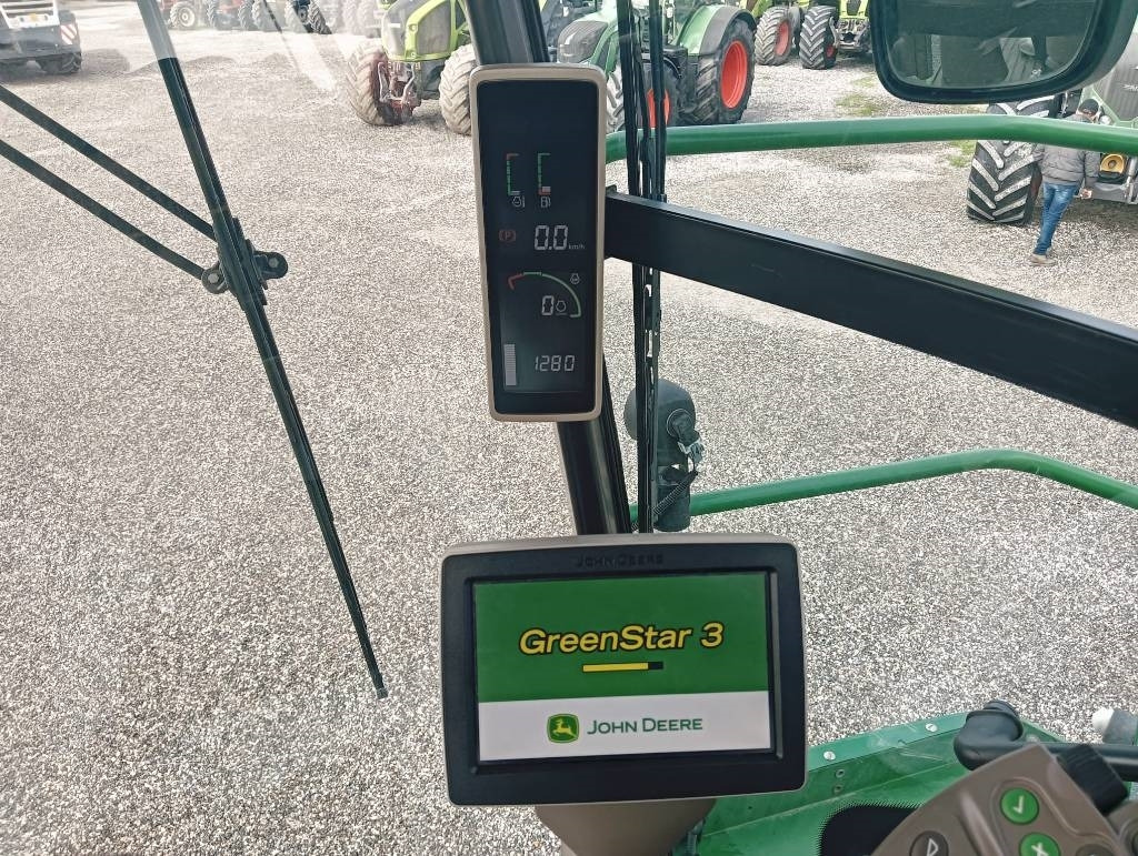 John Deere 8800 - Picadora de forragem automotriz: foto 5 John Deere 8800 - Picadora de forragem automotriz: foto 5