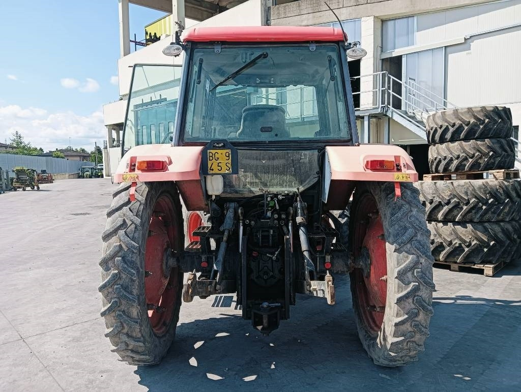 Kubota M 128 X - Trator: foto 5 Kubota M 128 X - Trator: foto 5