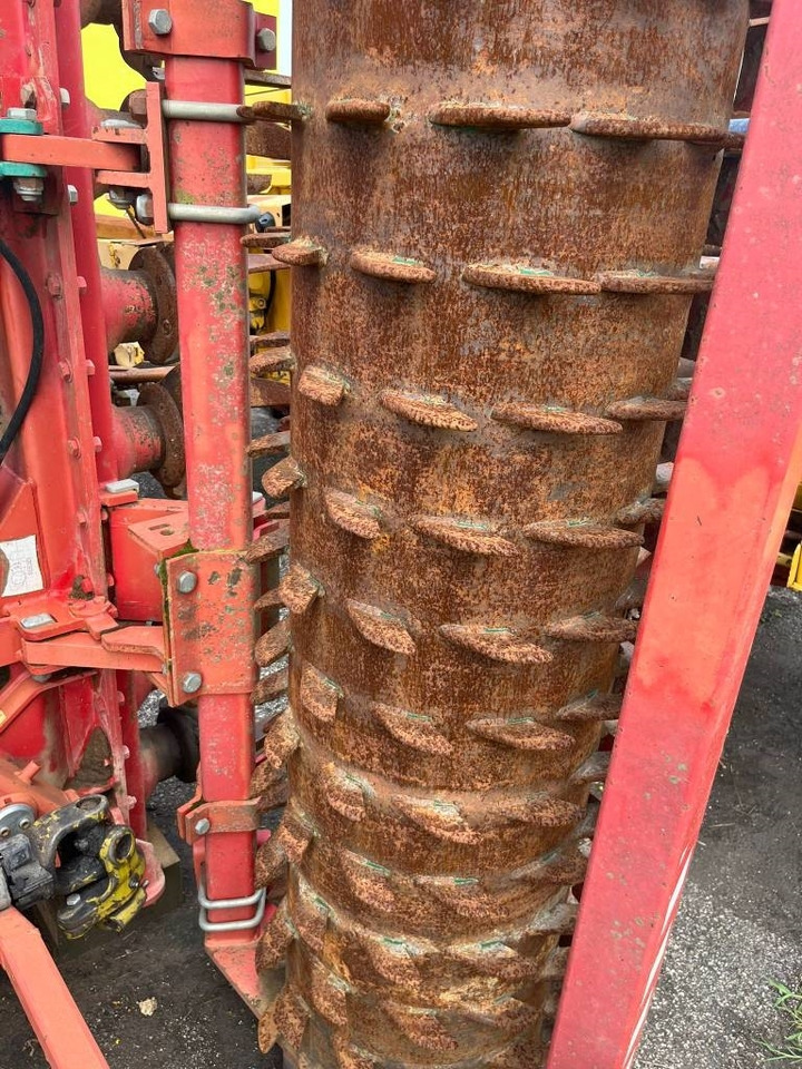 Kverneland NG-H101F30 - Grade: foto 4 Kverneland NG-H101F30 - Grade: foto 4