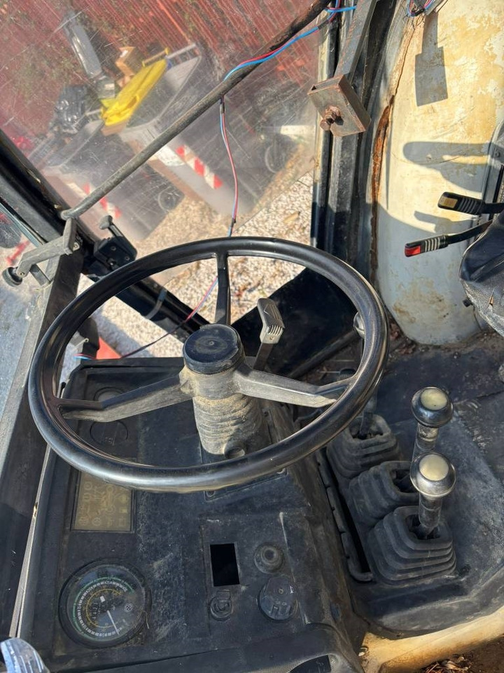 Lamborghini 600 V DT  - Trator: foto 5 Lamborghini 600 V DT  - Trator: foto 5