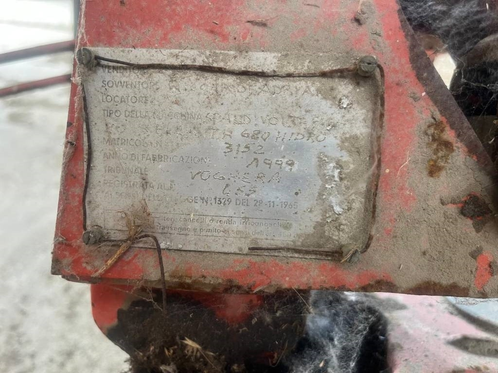 Lely TH 680 - Ancinho enleirador: foto 2 Lely TH 680 - Ancinho enleirador: foto 2