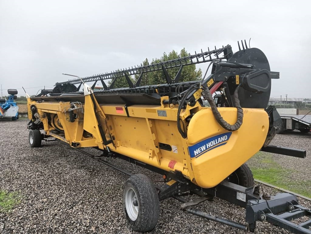 New Holland SOIA A TAPPETI FLEX 9 MT - Equipamento para colheitadeira: foto 4 New Holland SOIA A TAPPETI FLEX 9 MT - Equipamento para colheitadeira: foto 4