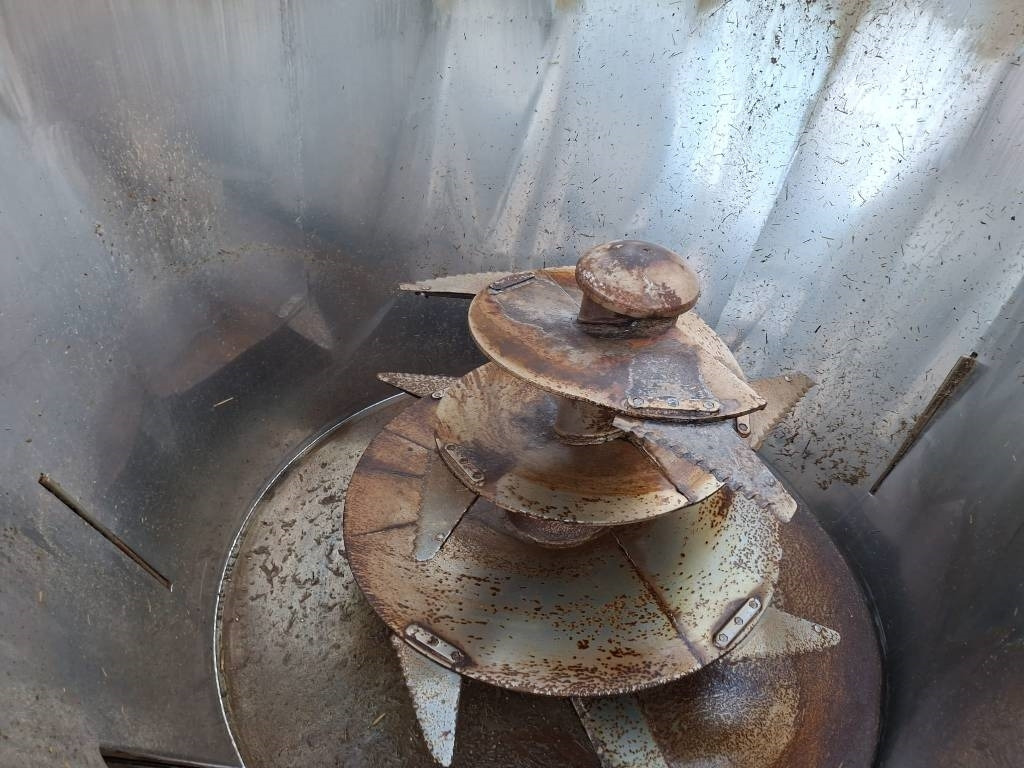 PAGLIARI Thv 116 - Misturadora Alimentadora: foto 3 PAGLIARI Thv 116 - Misturadora Alimentadora: foto 3