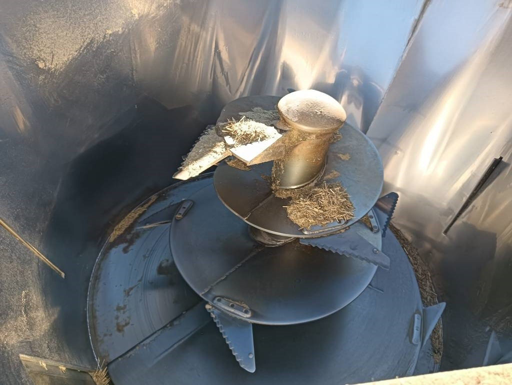 PAGLIARI Thv 116 - Misturadora Alimentadora: foto 3 PAGLIARI Thv 116 - Misturadora Alimentadora: foto 3