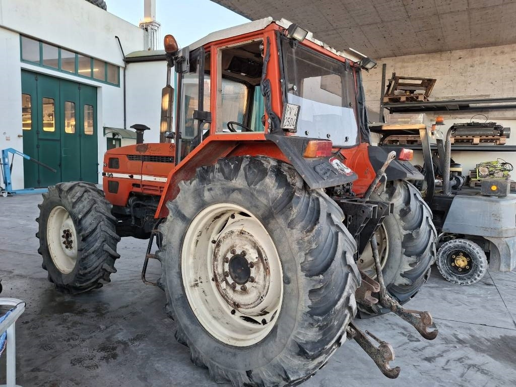 Same Laser 110 - Trator: foto 5 Same Laser 110 - Trator: foto 5