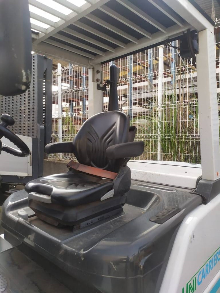 Empilhadeira a diesel UniCarriers D1F4A40Q: foto 8