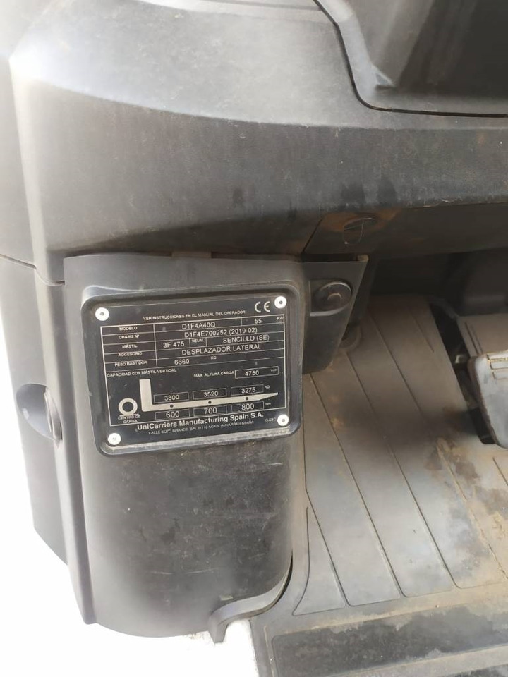 Empilhadeira a diesel UniCarriers D1F4A40Q: foto 7