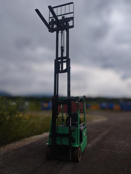 Mitsubishi FB16NT fenwick - Empilhadeira elétrica: foto 5 Mitsubishi FB16NT fenwick - Empilhadeira elétrica: foto 5