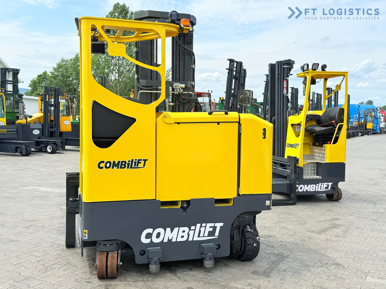 Empilhador de 4 vias nuevo COMBILIFT MR / ELECTRIC / TRIPLEX – 6000MM / FULL FREE LIFT / WIDE POSITIONER / FORK SIDESHIFT / ONLY 1400 HOURS / LIKE NEW [ Copy ] [ Copy ]: foto 10