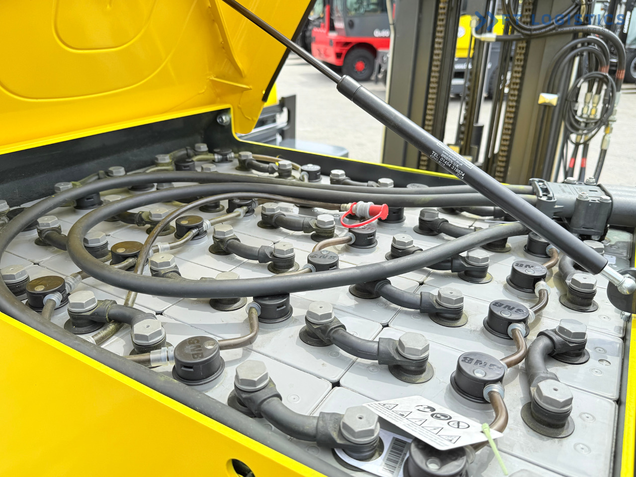 Empilhador de 4 vias nuevo COMBILIFT MR / ELECTRIC / TRIPLEX – 6000MM / FULL FREE LIFT / WIDE POSITIONER / FORK SIDESHIFT / ONLY 1400 HOURS / LIKE NEW [ Copy ] [ Copy ]: foto 18