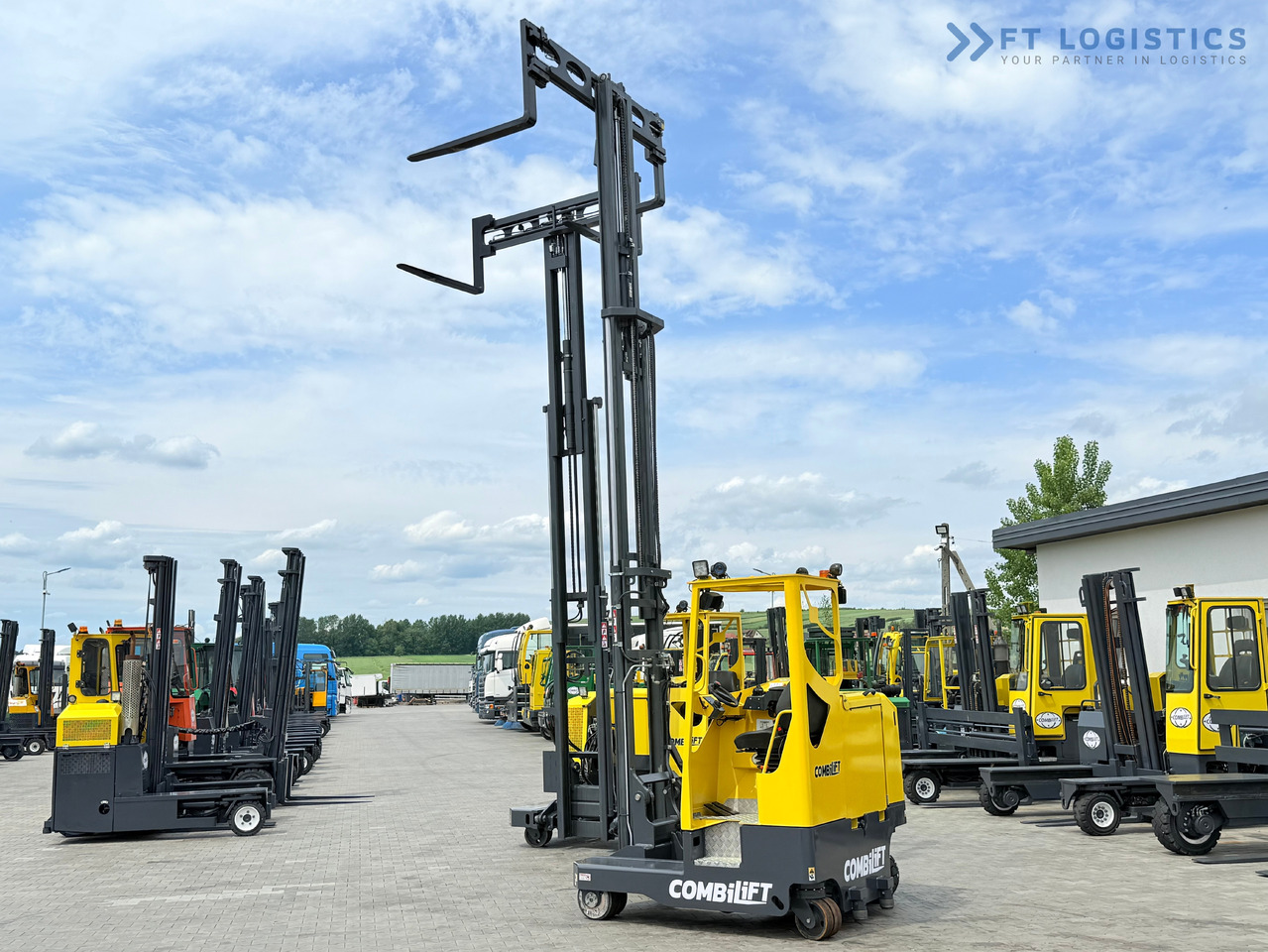 Empilhador de 4 vias nuevo COMBILIFT MR / ELECTRIC / TRIPLEX – 6000MM / FULL FREE LIFT / WIDE POSITIONER / FORK SIDESHIFT / ONLY 1400 HOURS / LIKE NEW [ Copy ] [ Copy ]: foto 34