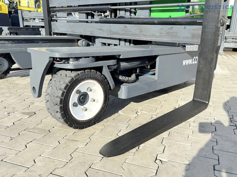 Combilift C3000 / DIESEL / DUPLEX 4200MM / FREE LIFT / WIDE FORK POSITIONER / FULL CABIN / EXCELLENT CONDITION / Wide range of four-way an - Empilhador de 4 vias: foto 3 Combilift C3000 / DIESEL / DUPLEX 4200MM / FREE LIFT / WIDE FORK POSITIONER / FULL CABIN / EXCELLENT CONDITION / Wide range of four-way an - Empilhador de 4 vias: foto 3