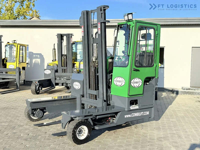 Combilift C4000 / DIESEL / DUPLEX 4100MM / FREE LIFT / SIDE SHIFT / FULL CABIN / EXCELLENT CONDITION / Wide range of four-way and side loa - Empilhador de 4 vias: foto 1 Combilift C4000 / DIESEL / DUPLEX 4100MM / FREE LIFT / SIDE SHIFT / FULL CABIN / EXCELLENT CONDITION / Wide range of four-way and side loa - Empilhador de 4 vias: foto 1