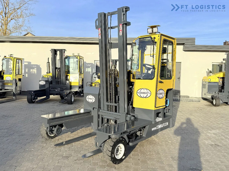 Empilhador de 4 vias Combilift C4000 – LPG – DUPLEX 4600mm – FREE LIFT – SIDE SHIFT – EXCELLENT CONDITION Wide selection of four-way and side-loading forklifts: foto 1