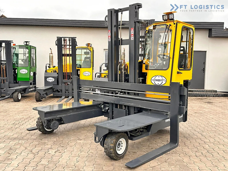 Combilift C4500 / DUPLEX / 4050MM / DIESEL / WIDE POSITIONER / FREE LIFT C4500 / DUPLEX / 4050MM / DIESEL / WIDE POSITIONER / FREE LIFT - Empilhador de 4 vias: foto 4 Combilift C4500 / DUPLEX / 4050MM / DIESEL / WIDE POSITIONER / FREE LIFT C4500 / DUPLEX / 4050MM / DIESEL / WIDE POSITIONER / FREE LIFT - Empilhador de 4 vias: foto 4