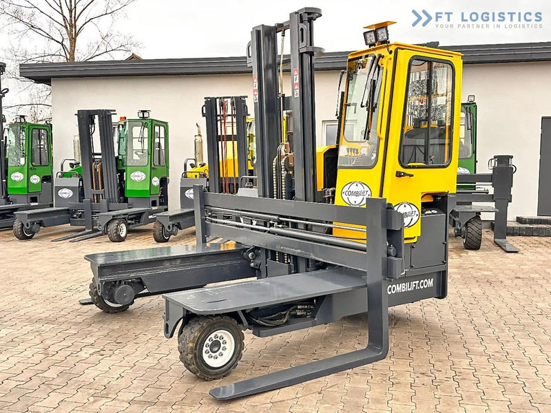 Combilift C4500 / DUPLEX / 4050MM / DIESEL / WIDE POSITIONER / FREE LIFT C4500 / DUPLEX / 4050MM / DIESEL / WIDE POSITIONER / FREE LIFT - Empilhador de 4 vias: foto 3 Combilift C4500 / DUPLEX / 4050MM / DIESEL / WIDE POSITIONER / FREE LIFT C4500 / DUPLEX / 4050MM / DIESEL / WIDE POSITIONER / FREE LIFT - Empilhador de 4 vias: foto 3