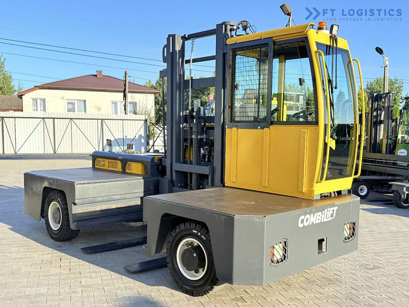 Combilift C5000FSL / DIESEL / DUPLEX - 4000MM / FREE-LIFT / CABIN / A wide range of four-way and side loaders, tailored to diverse needs a - Empilhador lateral: foto 4 Combilift C5000FSL / DIESEL / DUPLEX - 4000MM / FREE-LIFT / CABIN / A wide range of four-way and side loaders, tailored to diverse needs a - Empilhador lateral: foto 4