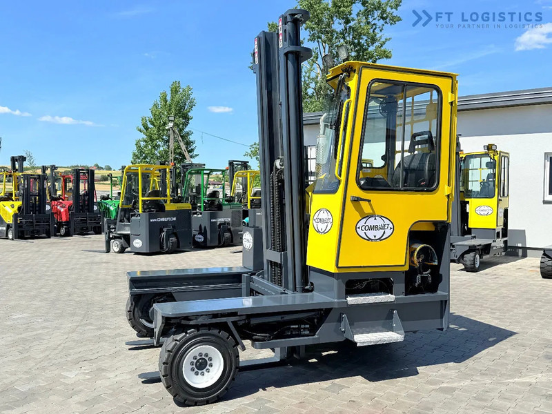 Combilift C5000XL / GAS / DUPLEX / 4500MM / FREE LIFT / SIDESHIFT / FORK POSITIONER / XL CABIN / NEW TYRES C5000XL / GAS / DUPLEX / 4500MM - Empilhador de 4 vias: foto 3 Combilift C5000XL / GAS / DUPLEX / 4500MM / FREE LIFT / SIDESHIFT / FORK POSITIONER / XL CABIN / NEW TYRES C5000XL / GAS / DUPLEX / 4500MM - Empilhador de 4 vias: foto 3
