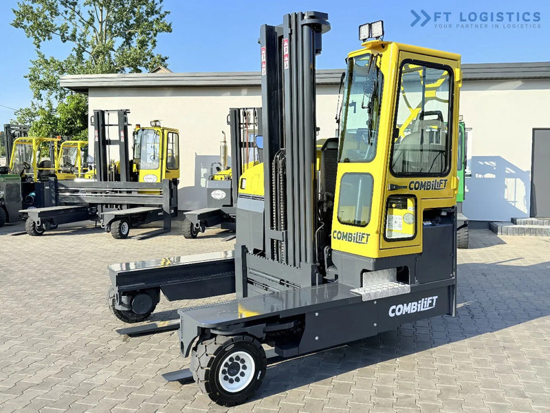 Combilift Combilift C5000 / DIESEL / TRIPLEX 6000MM / FREE LIFT / FORK POSITIONER / BUILT-IN SCALE / HEATING / FULL CABIN / PERFECT CONDIT - Empilhador de 4 vias: foto 2 Combilift Combilift C5000 / DIESEL / TRIPLEX 6000MM / FREE LIFT / FORK POSITIONER / BUILT-IN SCALE / HEATING / FULL CABIN / PERFECT CONDIT - Empilhador de 4 vias: foto 2