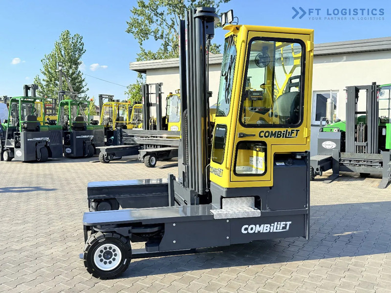 Combilift Combilift C5000 / DIESEL / TRIPLEX 6000MM / FREE LIFT / FORK POSITIONER / BUILT-IN SCALE / HEATING / FULL CABIN / PERFECT CONDIT - Empilhador de 4 vias: foto 3 Combilift Combilift C5000 / DIESEL / TRIPLEX 6000MM / FREE LIFT / FORK POSITIONER / BUILT-IN SCALE / HEATING / FULL CABIN / PERFECT CONDIT - Empilhador de 4 vias: foto 3