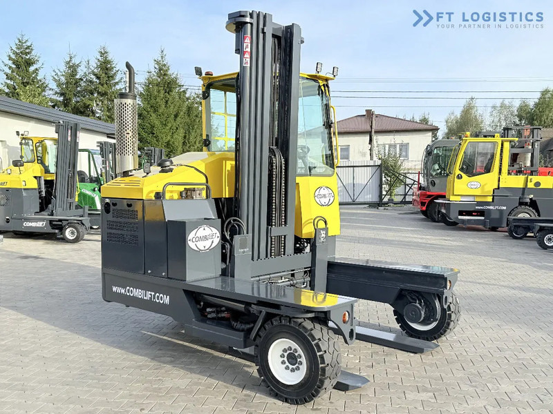 Combilift FOUR-WAY / MULTI-DIRECTIONAL FORKLIFT C5000XL / GAS / TRIPLEX 6000MM / FREE LIFT / FORK POSITIONER / HEATING / EXTENDABLE FORKS - Empilhador de 4 vias: foto 5 Combilift FOUR-WAY / MULTI-DIRECTIONAL FORKLIFT C5000XL / GAS / TRIPLEX 6000MM / FREE LIFT / FORK POSITIONER / HEATING / EXTENDABLE FORKS - Empilhador de 4 vias: foto 5