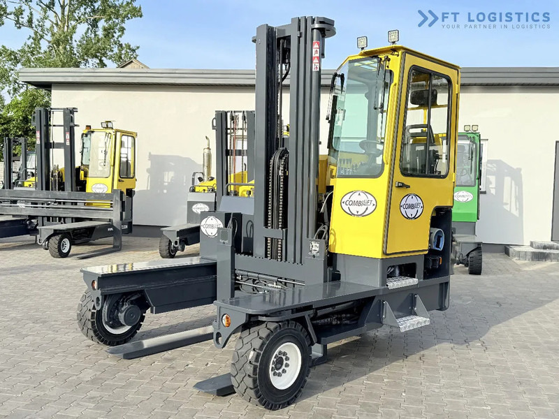 Combilift FOUR-WAY / MULTI-DIRECTIONAL FORKLIFT C5000XL / GAS / TRIPLEX 6000MM / FREE LIFT / FORK POSITIONER / HEATING / EXTENDABLE FORKS - Empilhador de 4 vias: foto 3 Combilift FOUR-WAY / MULTI-DIRECTIONAL FORKLIFT C5000XL / GAS / TRIPLEX 6000MM / FREE LIFT / FORK POSITIONER / HEATING / EXTENDABLE FORKS - Empilhador de 4 vias: foto 3
