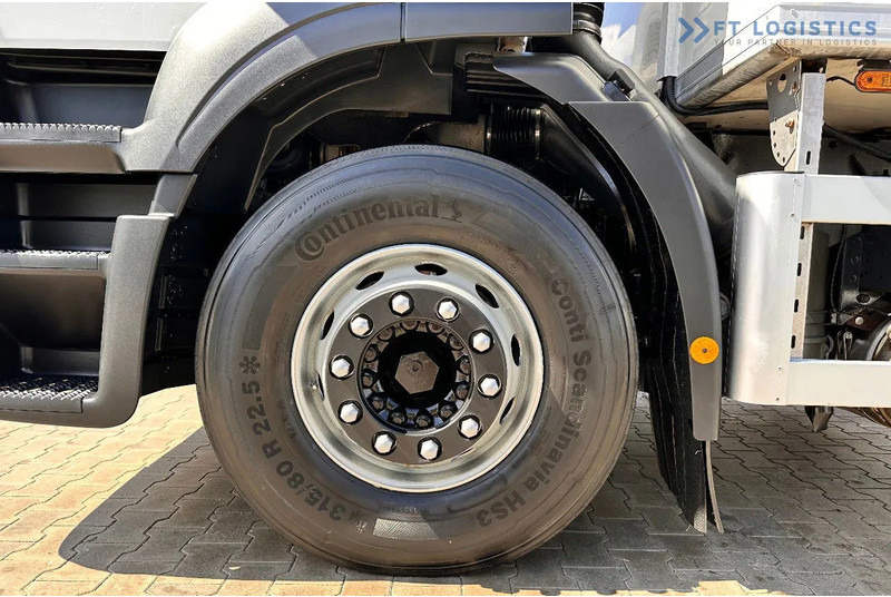 Iveco Stralis 420 STRALIS 420 / Refrigerated Truck / Carrier Supra 950 / 19 Pallets / Tail Lift / Tires - Caminhão frigorífico: foto 5 Iveco Stralis 420 STRALIS 420 / Refrigerated Truck / Carrier Supra 950 / 19 Pallets / Tail Lift / Tires - Caminhão frigorífico: foto 5