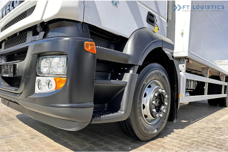 Iveco Stralis 420 STRALIS 420 / Refrigerated Truck / Carrier Supra 950 / 19 Pallets / Tail Lift / Tires - Caminhão frigorífico: foto 4 Iveco Stralis 420 STRALIS 420 / Refrigerated Truck / Carrier Supra 950 / 19 Pallets / Tail Lift / Tires - Caminhão frigorífico: foto 4